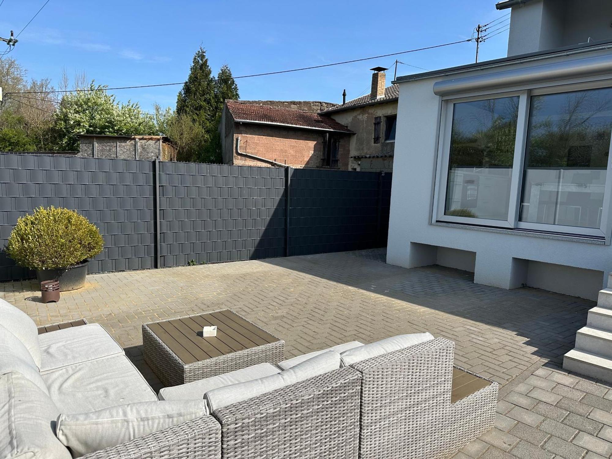 Ferienwohnung Gaestehaus Merzig Neubau ภายนอก รูปภาพ