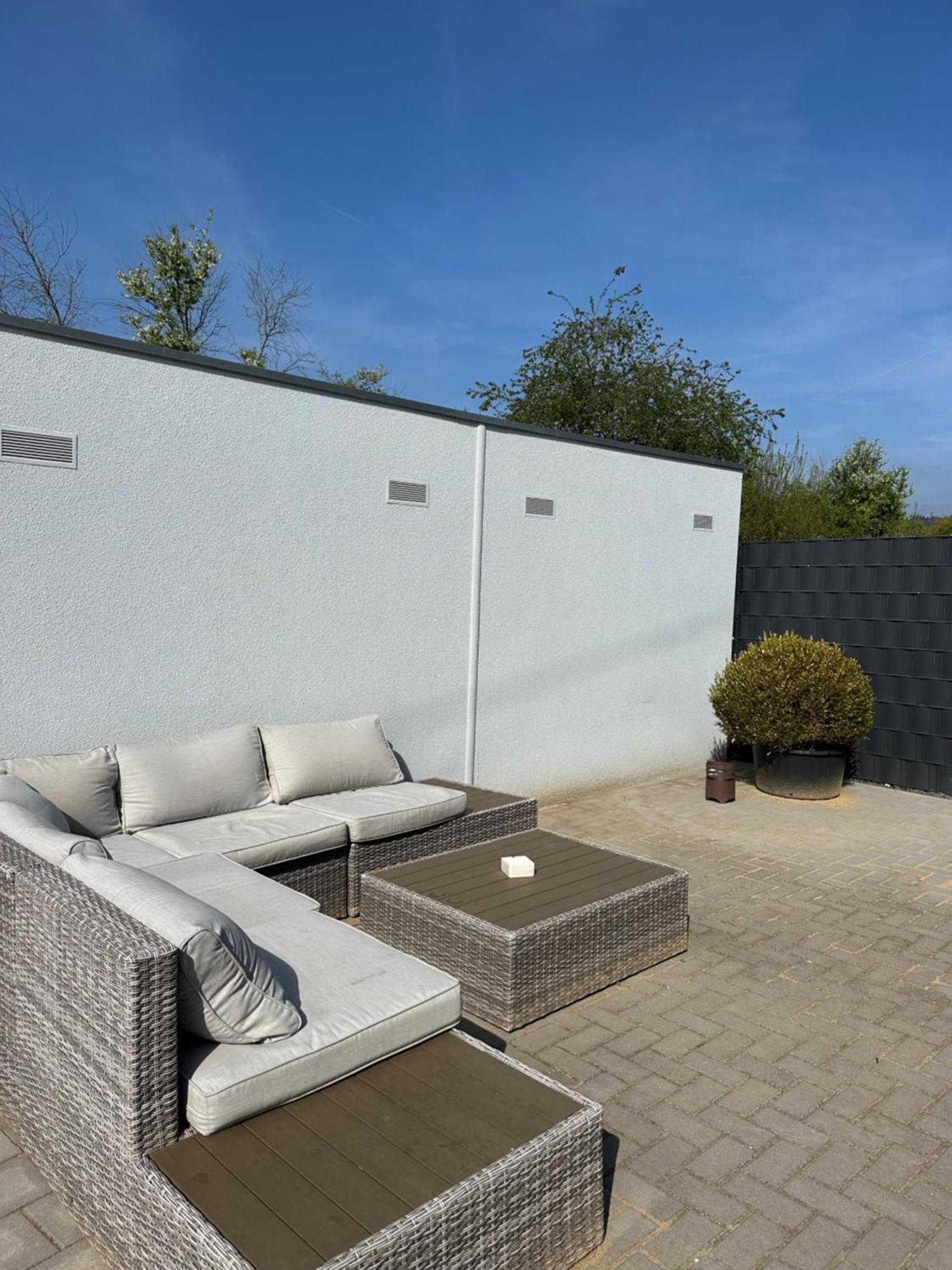 Ferienwohnung Gaestehaus Merzig Neubau ภายนอก รูปภาพ